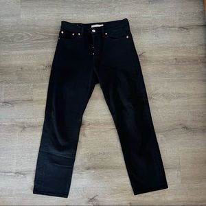 Levi’s wedgie straight leg jean